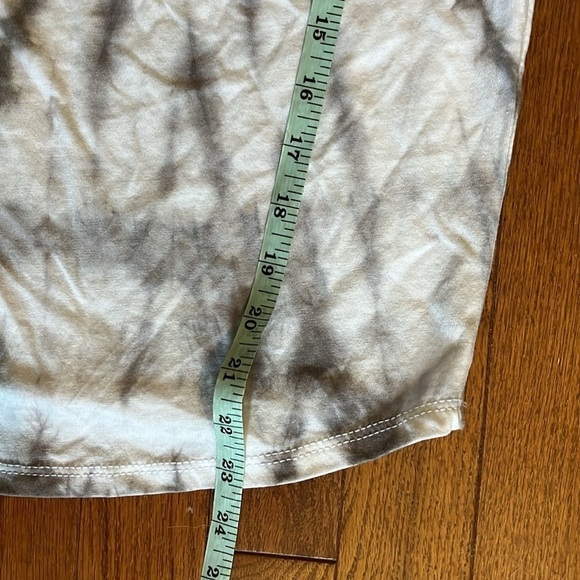 NWT Alla Berman | Tylar Top Tie Dye Scoop Neck Shoulder Padding Cotton Tee Med - Picture 7 of 7